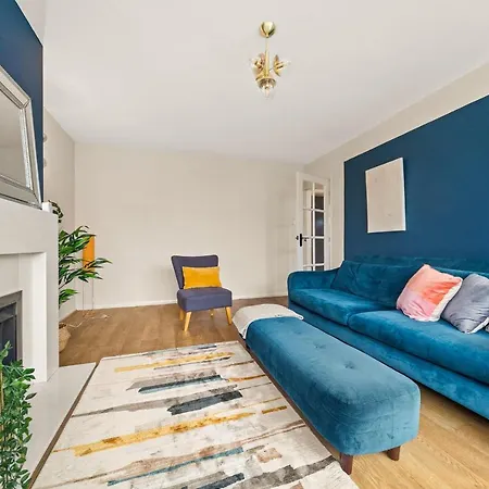 Spacious 3 Bed House In North Leeds Perfect For Families & Longer Casa vacanze *